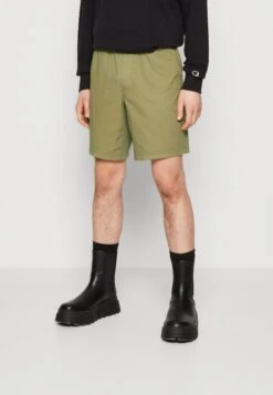 Redefined Rebel Marcus- Shorts - Olivine