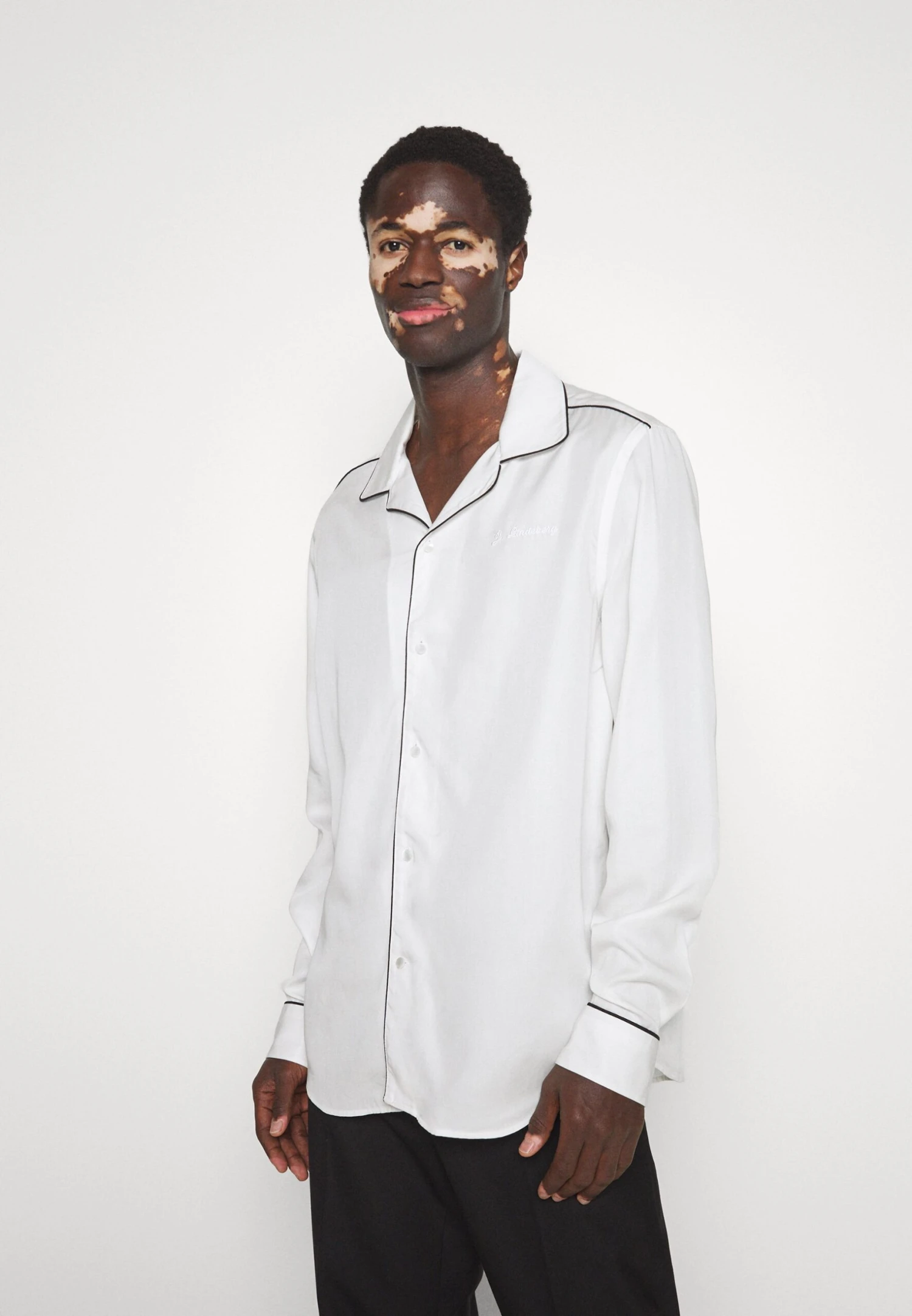 J.Lindeberg Piper Relaxed- Skjorte - Cloud White - Image 3