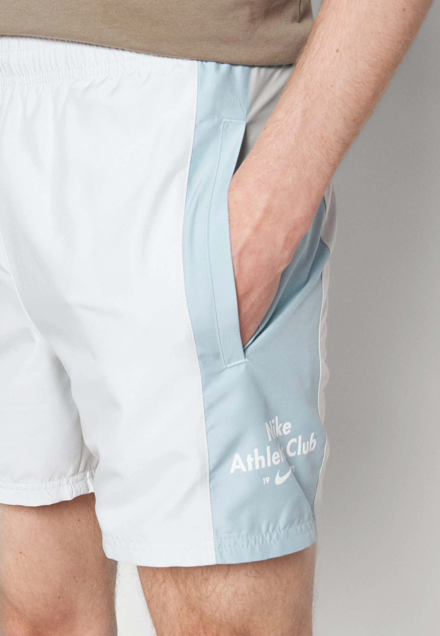 Nike Sportswear Trend Wv - Shorts - Photon Dust/Ocean Bliss - Image 8