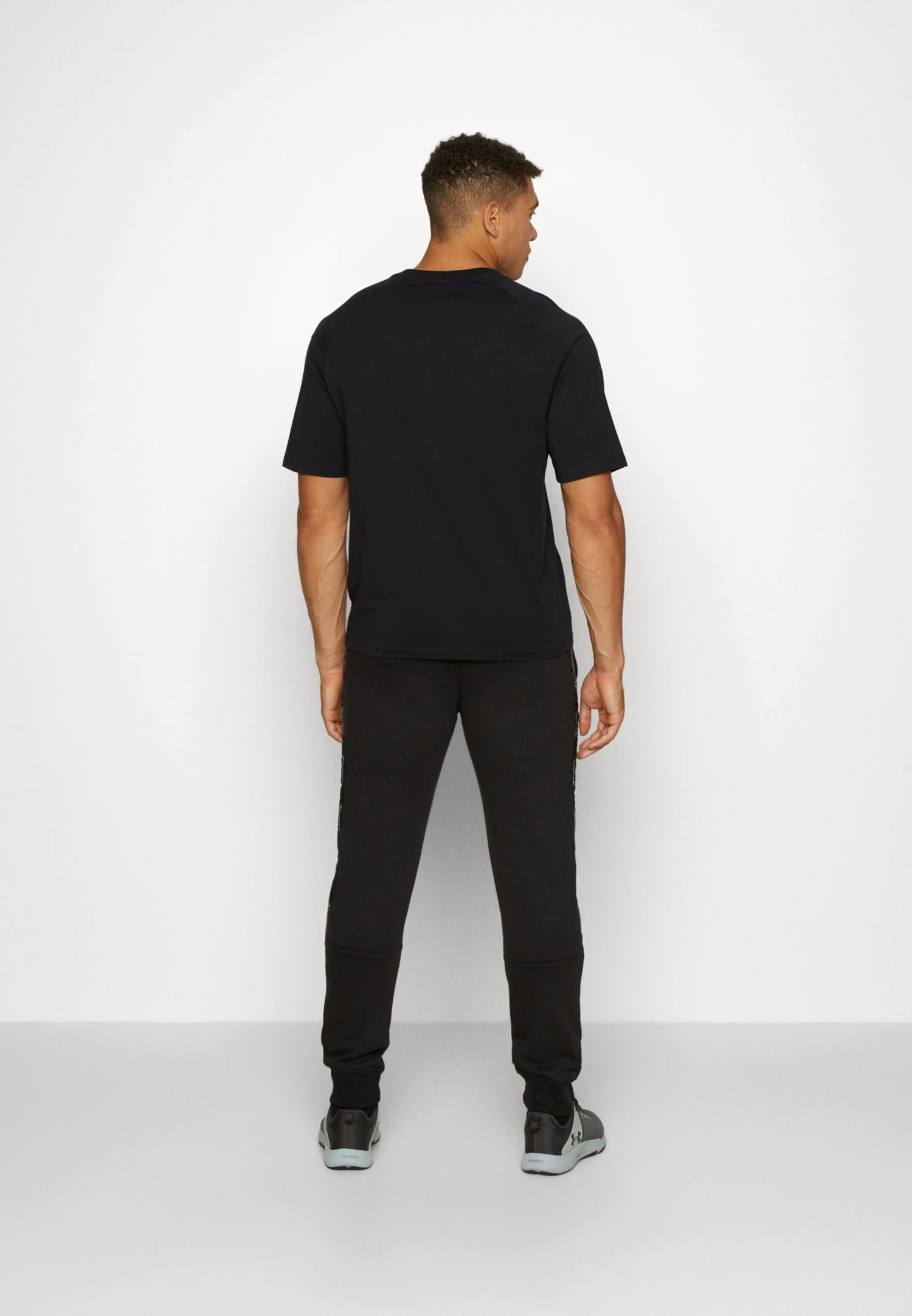 Champion Tape Cuff Pants - Joggebukse - Black - Image 4