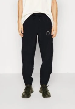 7 Days Active Track- Joggebukse - Black