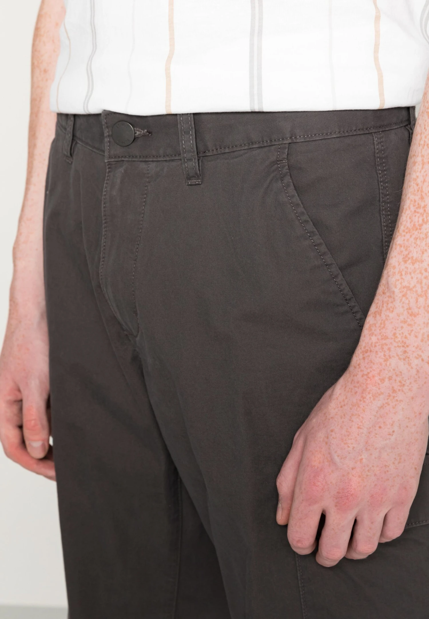 ESPRIT Shorts - Dark Grey - Image 5