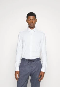 Hugo Kenno - Skjorte - Open White