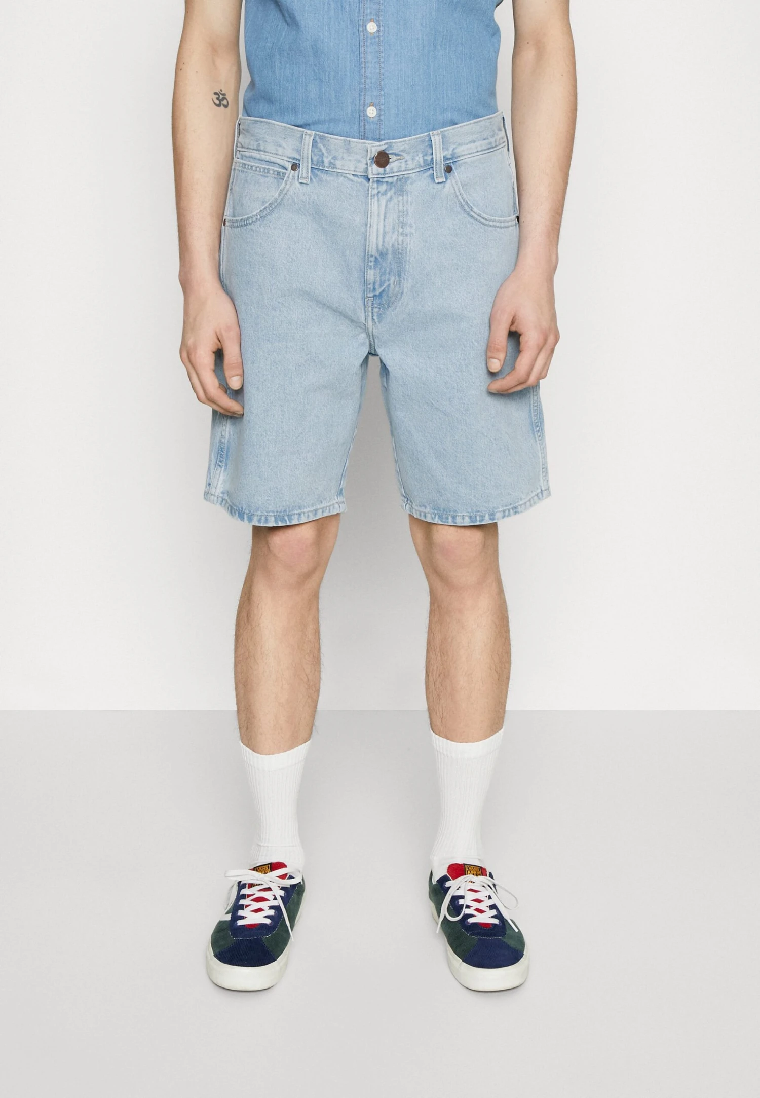 Wrangler Frontier Short - Jeansshorts - Ice