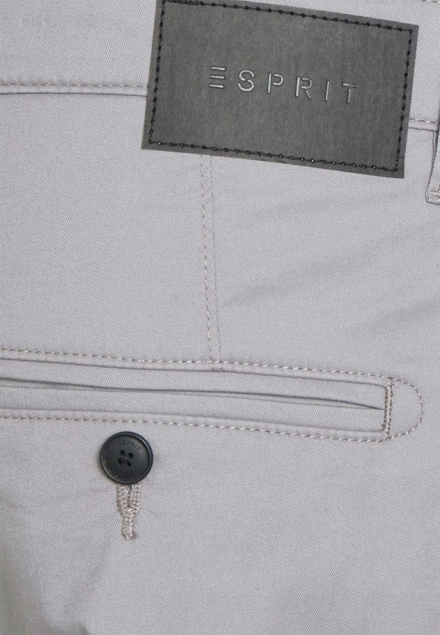 ESPRIT Core- Shorts - Grey - Image 5