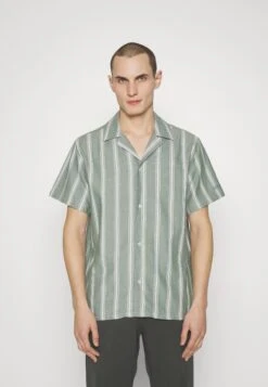 Les Deux Lawson Stripe Shirt - Skjorte - Vineyard Green/White