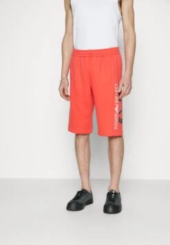 EA7 Emporio Armani Bermuda - Shorts - Pink
