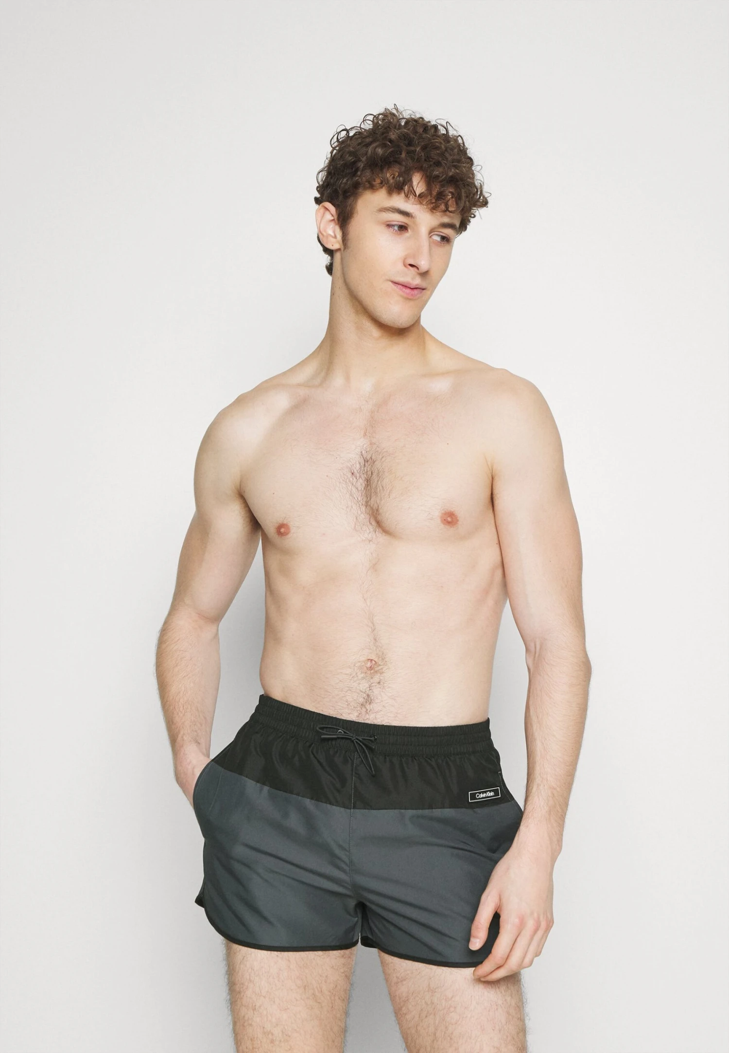 Runner - Badeshorts - Oil Grey - Image 2