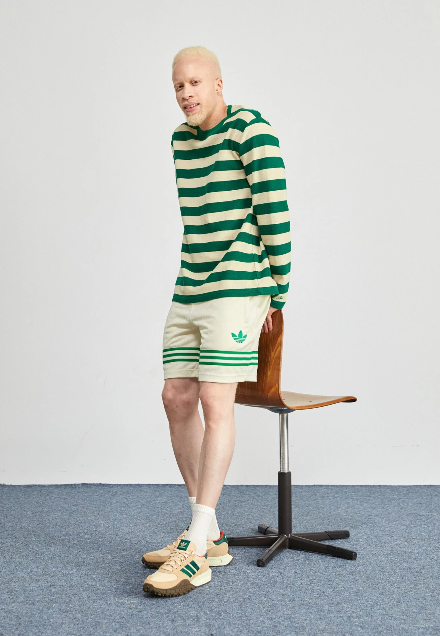 Adidas Originals Shorts - White - Image 2