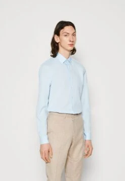 Solid Slim Shirt - Skjorte - Airy Blue