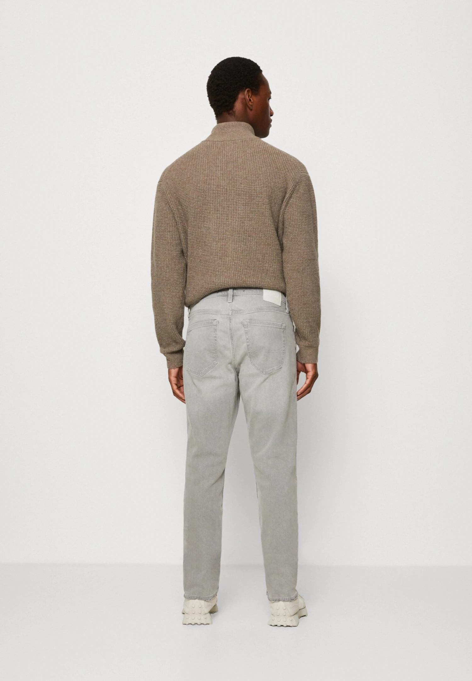 Hollister Co. Jeans Slim Fit - 90S Light Grey Wash - Image 3