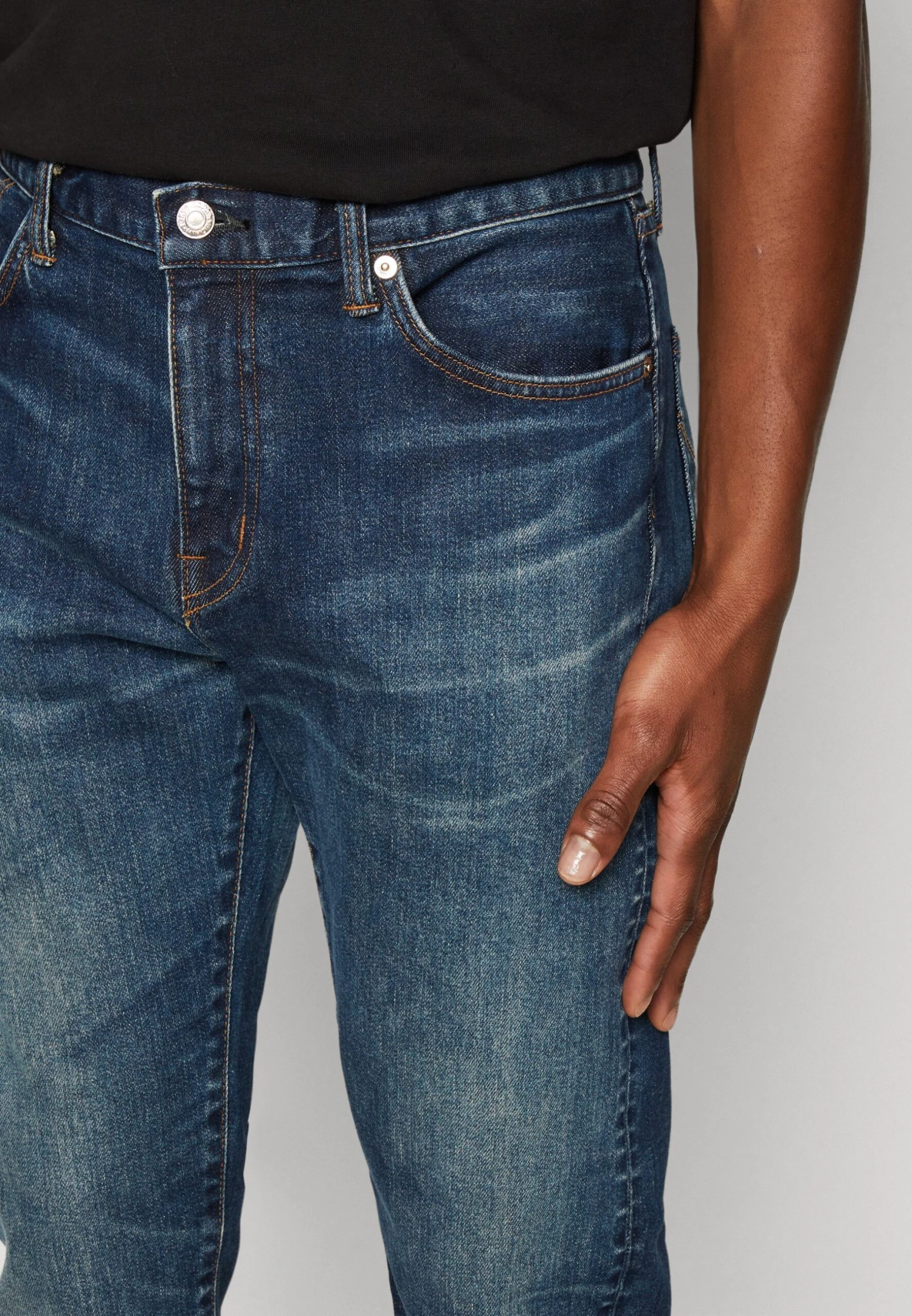 Edwin Jeans Tapered Fit - Dark Blue Denim - Image 4