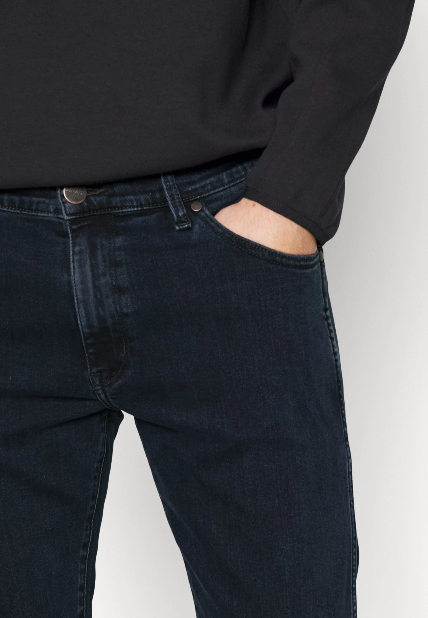 Wrangler Larston - Jeans Slim Fit - Dark Blue Denim - Image 5