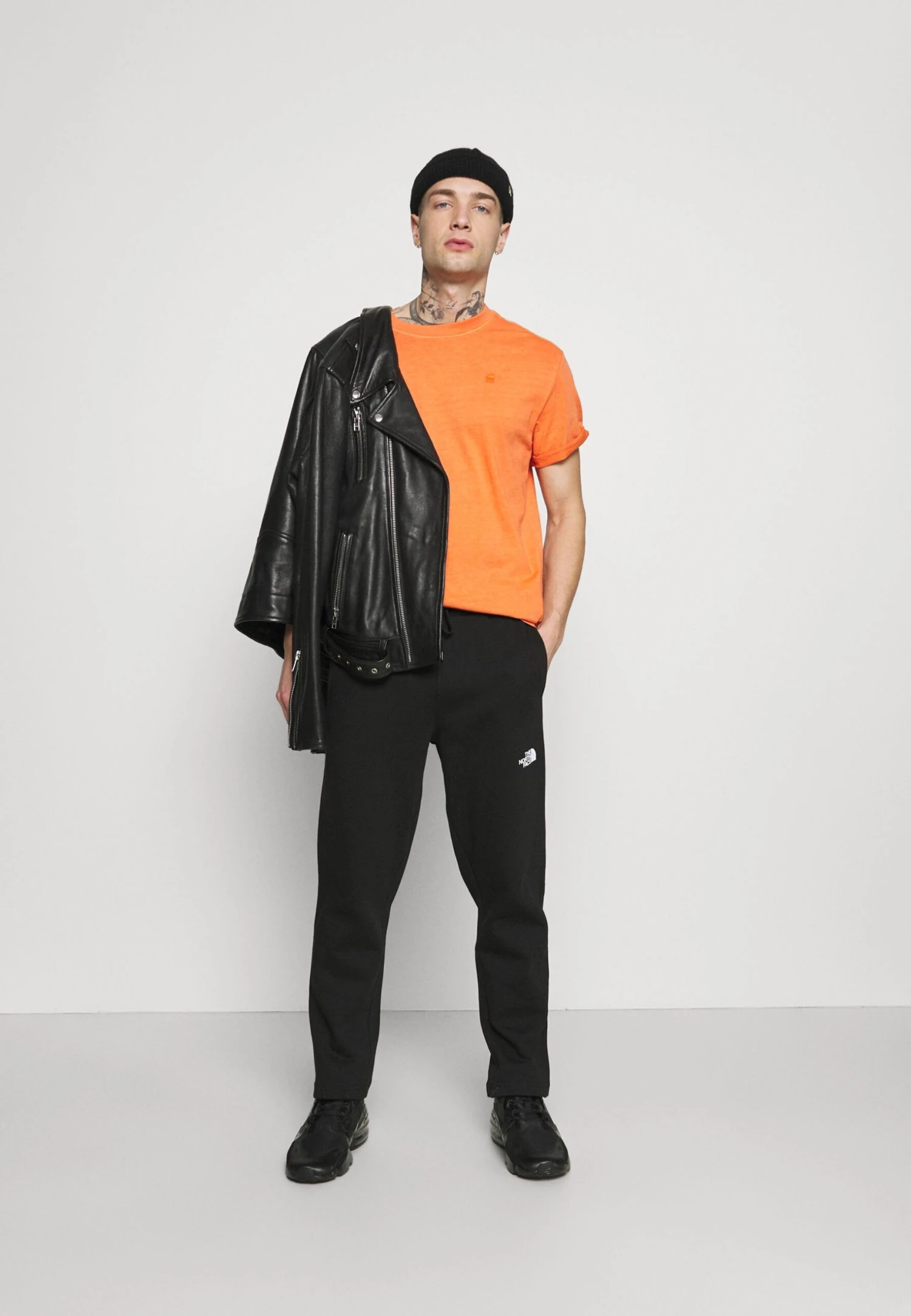 The North Face Standard Pant - Joggebukse - Black - Image 2