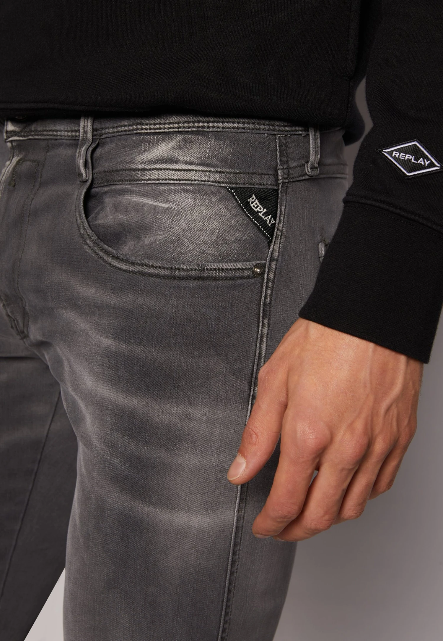 Replay Anbass White Shades - Jeans Tapered Fit - Light Grey - Image 6