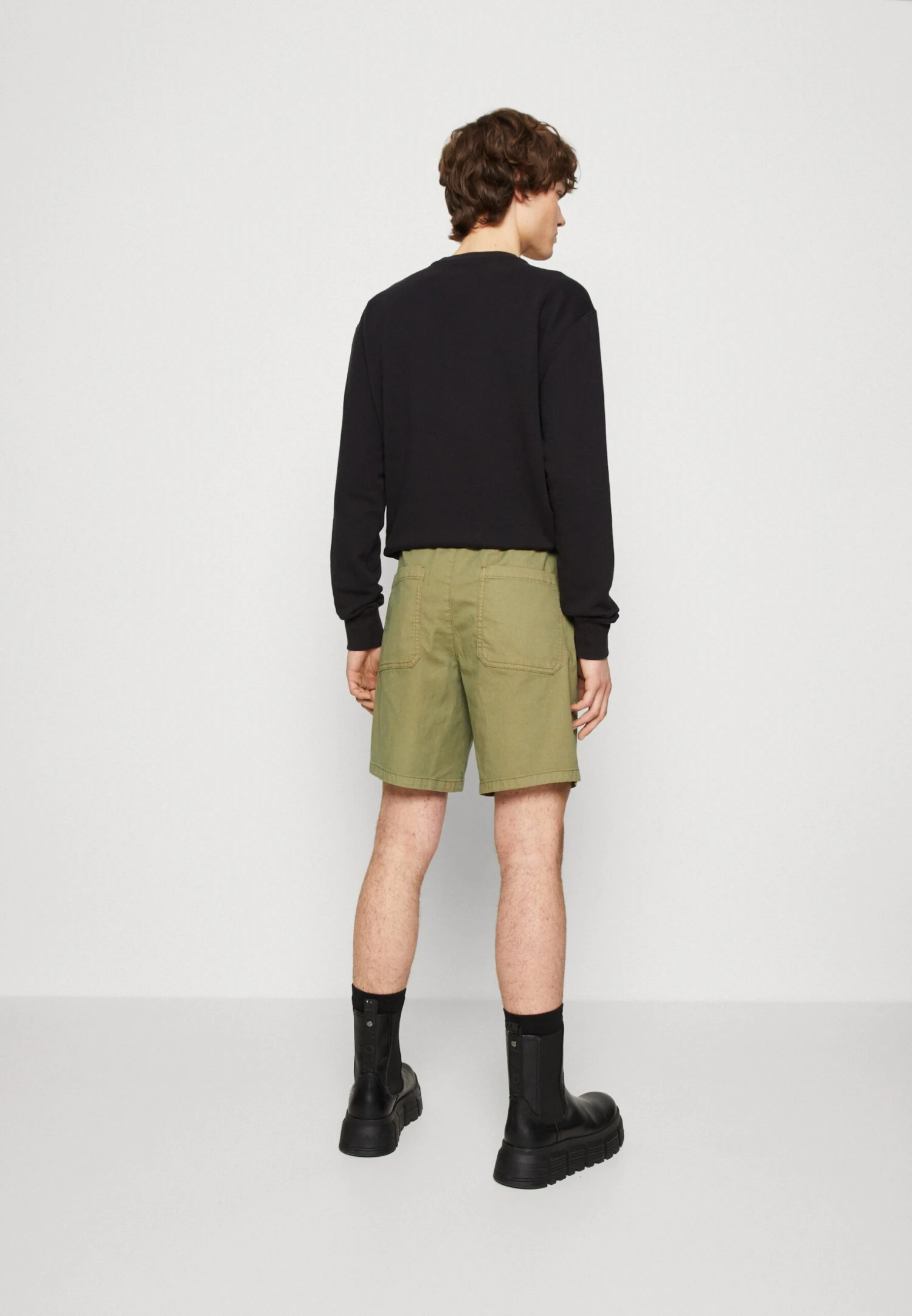 Redefined Rebel Marcus- Shorts - Olivine - Image 3