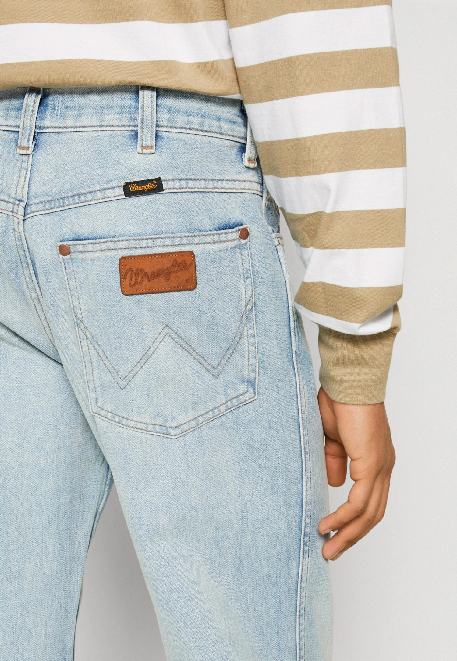 Wrangler Fox - Jeans Bootcut - Sunfade - Image 4