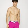 Ellesse Teynor - Badeshorts - Dark Pink